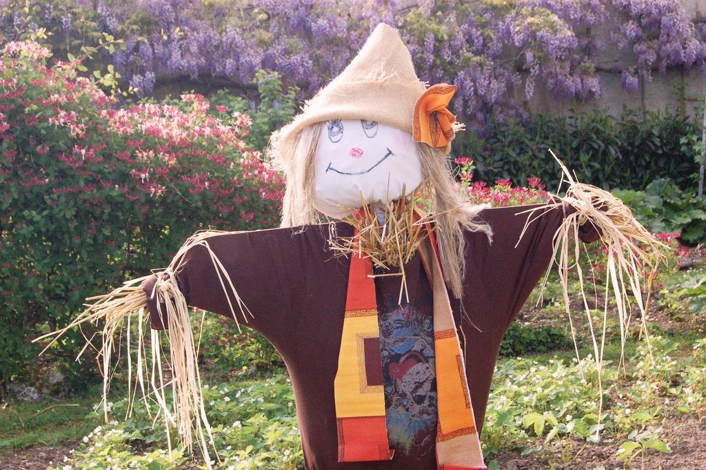 La Chaiserie La Croix-Saint-Leufroy エクステリア 写真